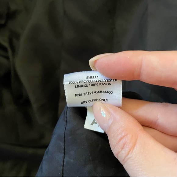 Eileen Fisher Lightweight Puffer Jacket with Hood Size Small - Picture 7 of 10